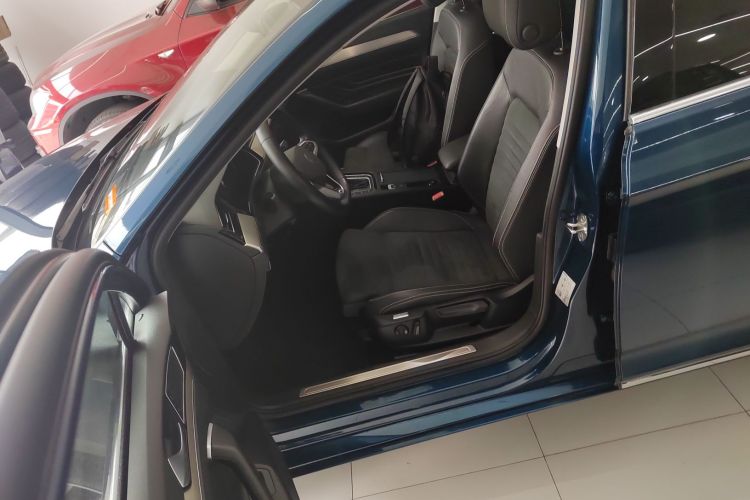 Volkswagen Passat Variant 2022 #15 Volkswagen Passat Variant 2022 immagine di auto #15