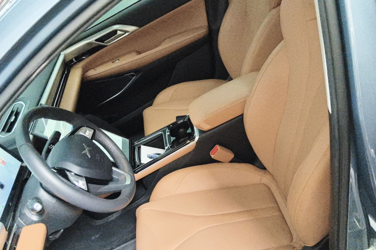 Xpeng P5 2023 #15 Xpeng P5 2023 car image #15