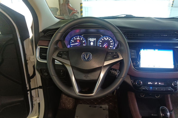 Changan Linmax 2018 #15 Changan Linmax 2018 car image #15