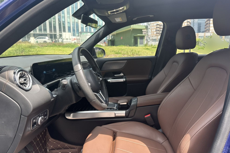 Mercedes-Benz GLB Class 2020 #15 Mercedes-Benz GLB Class 2020 car image #15