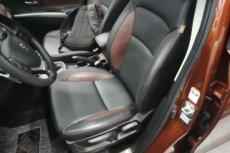 铃木 骁途 2017 汽车图片 #15