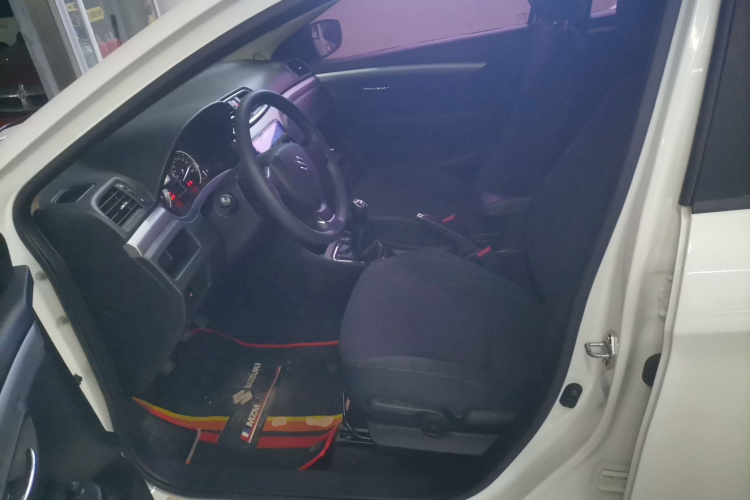 铃木 启悦 2017 汽车图片 #15