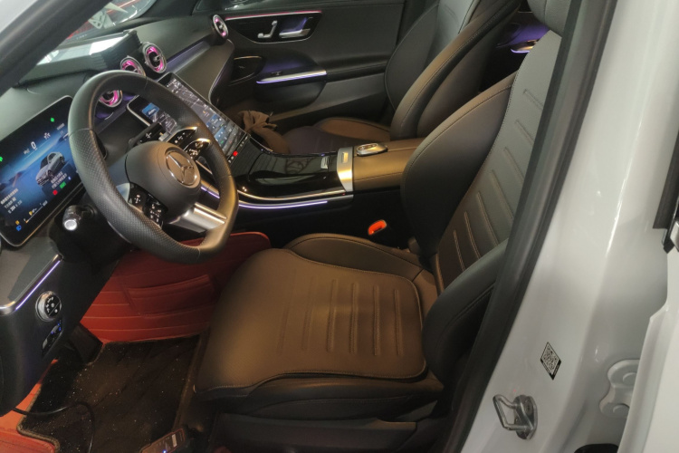 Mercedes-Benz C Class New Energy 2023 car image #15
