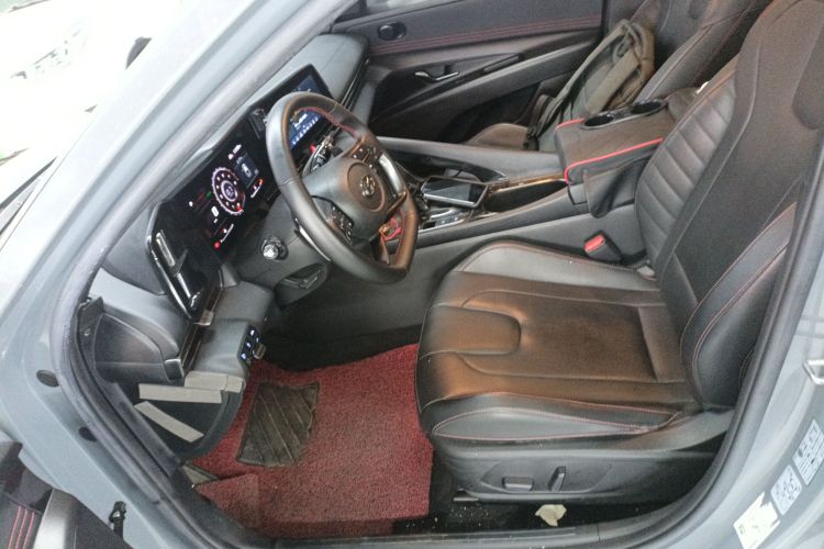 Hyundai Elantra EV 2022 car image #15