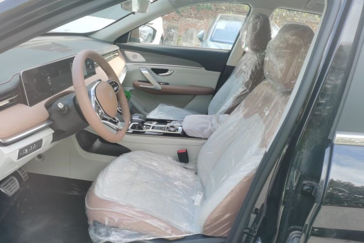 Jetour X70 C-DM 2025 #15 Jetour X70 C-DM 2025 car image #15