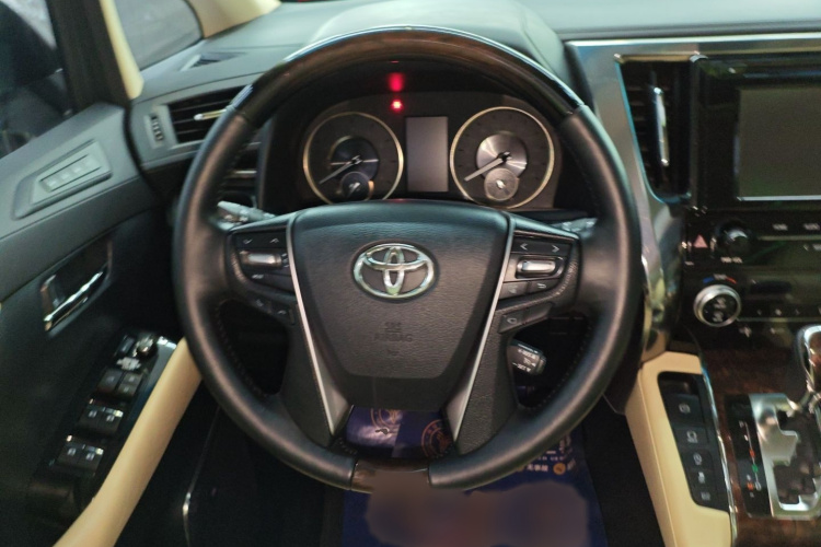 丰田 埃尔法 2018 汽车图片 #15