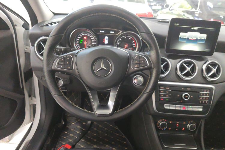 Mercedes-Benz GLA Class (Imported) 2017 car image #15