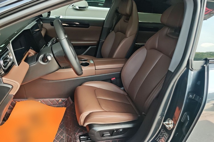 零跑汽车 零跑C01 2023 汽车图片 #15