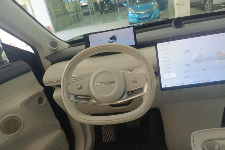 Exceed Stellar Era ET 2024 car image #15