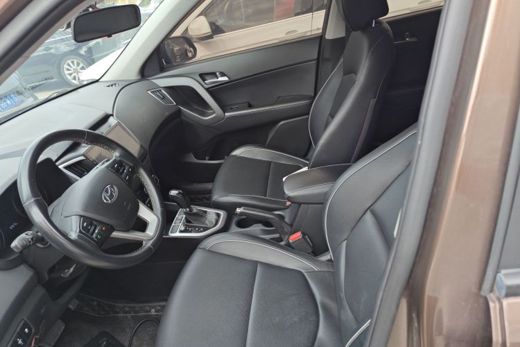 Hyundai ix25 2018 #15 Hyundai ix25 2018 car image #15