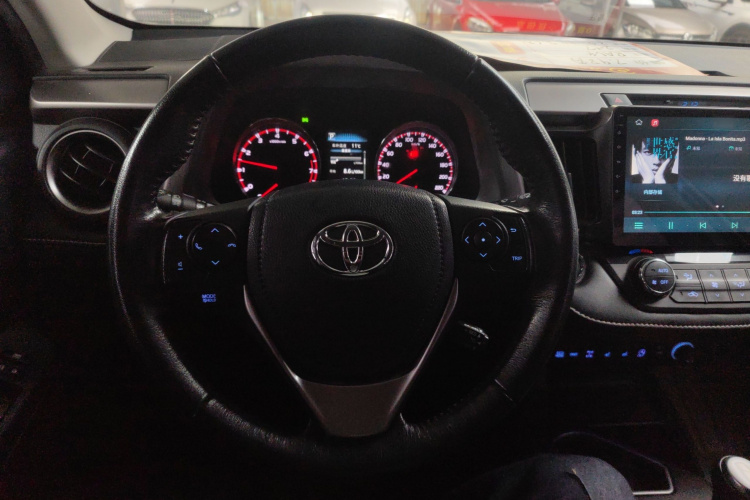 RAV4 2017 #15 RAV4 2017 car image #15