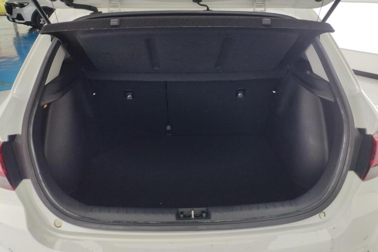 Kia Rio Cross 2019 صورة سيارة #15