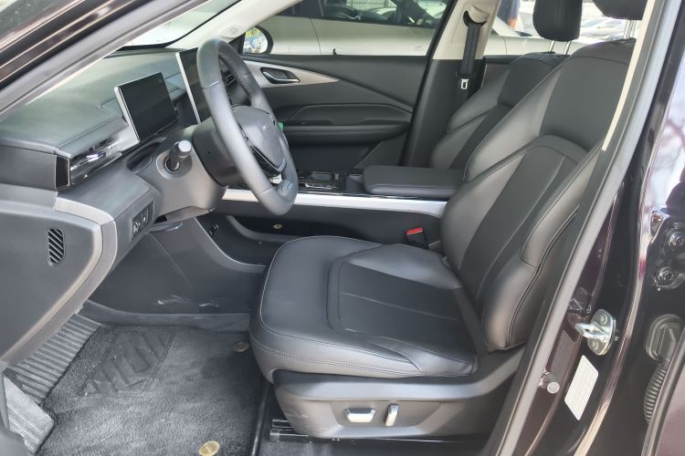 Wuling Starlight 730 New Energy 2023 صورة سيارة #15