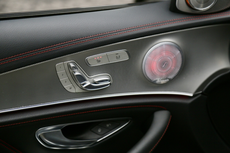 Mercedes-Benz E AMG 2018 immagine di auto #15