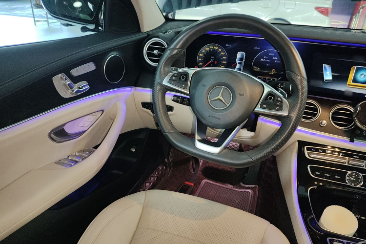 Mercedes-Benz E Class 2017 #15 Mercedes-Benz E Class 2017 car image #15