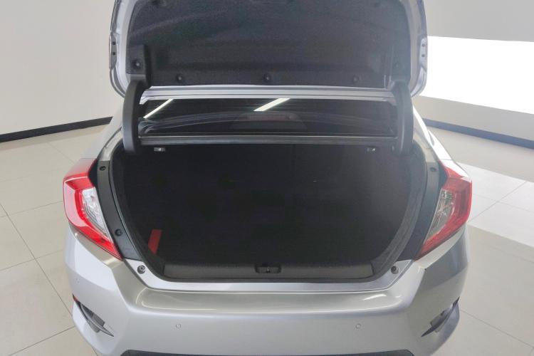 Honda Civic 2019 car image #15