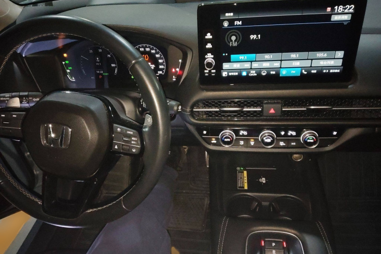 Honda ZR-V 2023 #15 Honda ZR-V 2023 car image #15