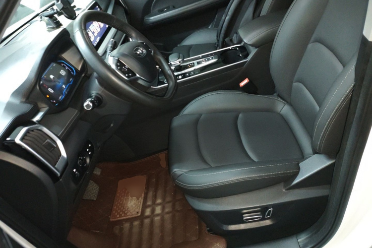 Kaiyi Showjet Pro 2021 #15 Kaiyi Showjet Pro 2021 car image #15