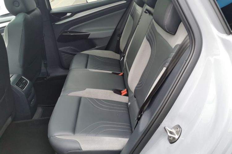 Volkswagen ID.4 Crozz 2021 car image #15