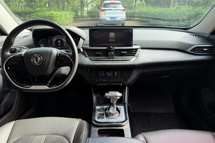 2019 image de voiture #15