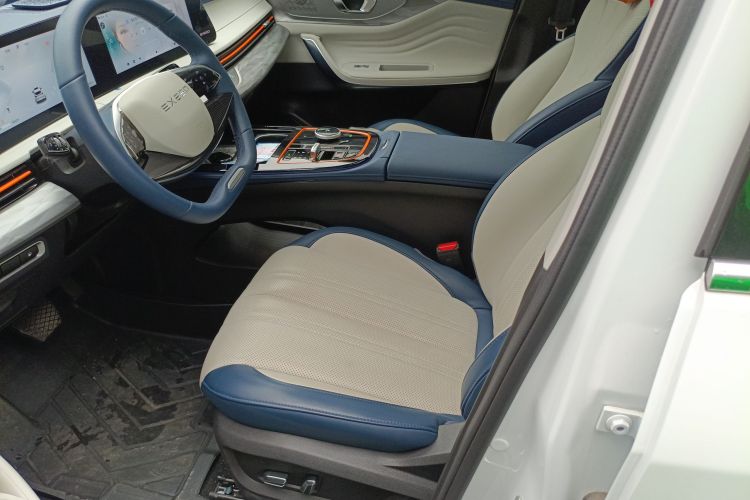 Exceed Chasing Wind C-DM 2023 #15 Exceed Chasing Wind C-DM 2023 car image #15