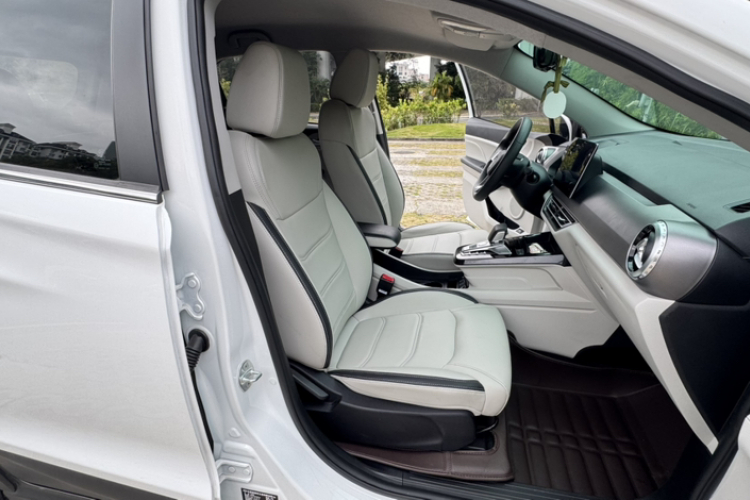 BYD Yuan 2021 car image #15