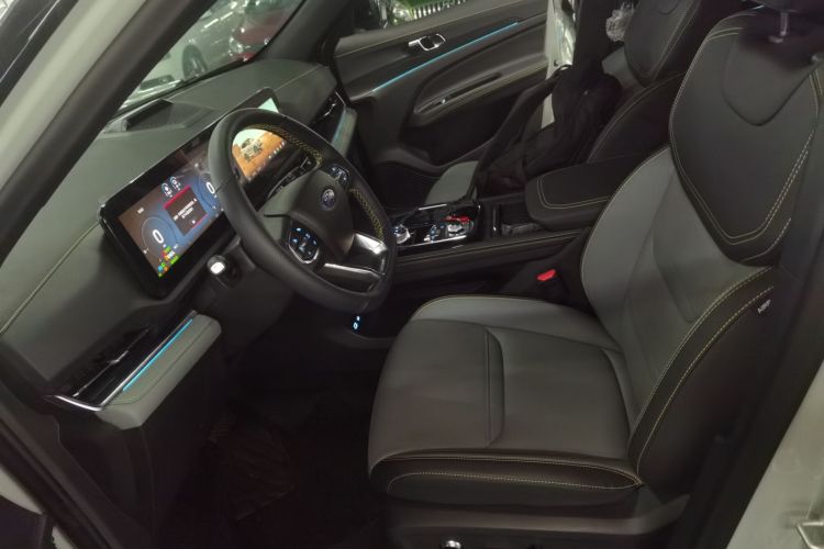 Ford Equator Sport New Energy 2025 car image #15