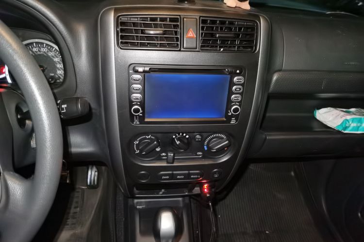 Suzuki Jimny (Imported) 2015 изображение автомобиля #15