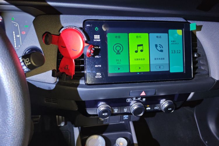 Honda LIFE 2022 car image #15