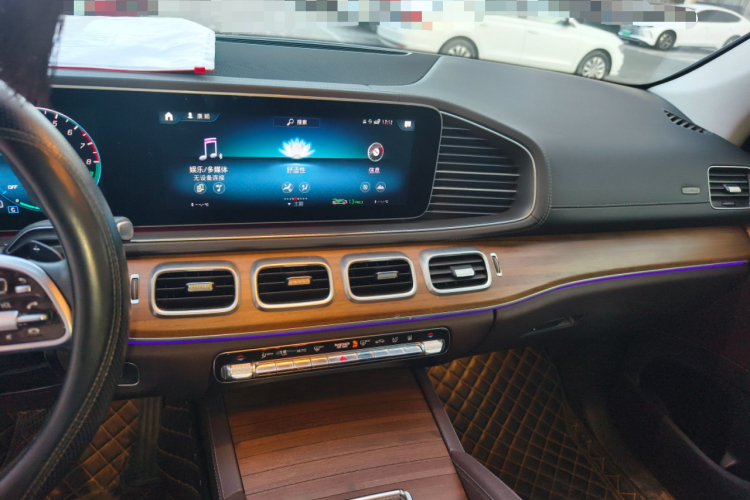 Mercedes-Benz GLE Class New Energy 2022 imagem de carro #15