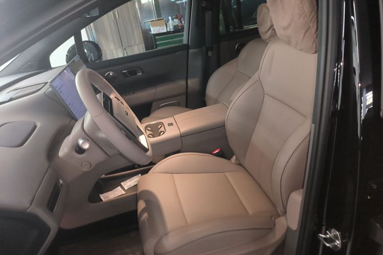 理想汽车 理想i6 2025 汽车图片 #15