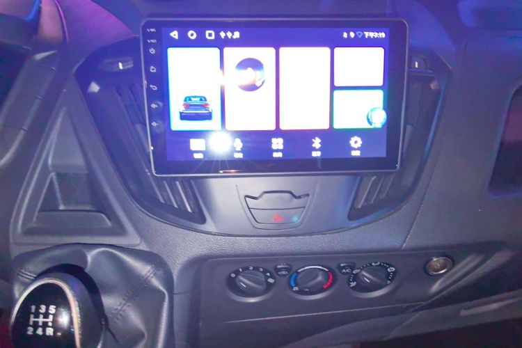 Ford E-Transit 2022 car image #15