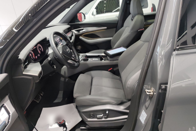 Audi Q6 2024 imagem de carro #15