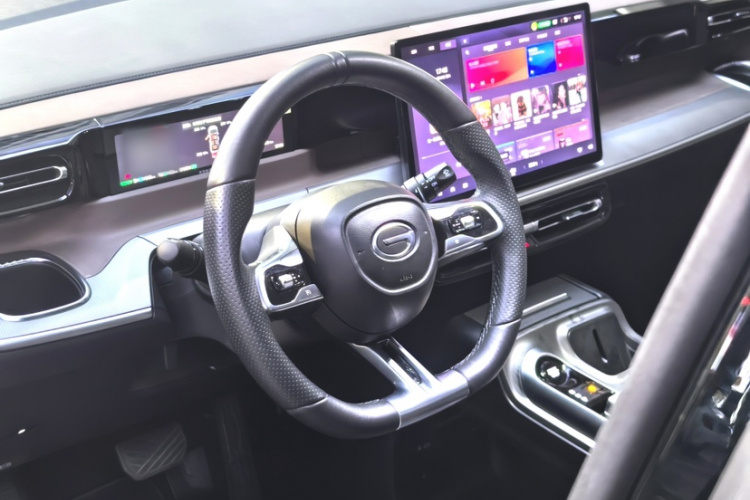 GAC Trumpchi E8 New Energy 2024 #15 GAC Trumpchi E8 New Energy 2024 car image #15