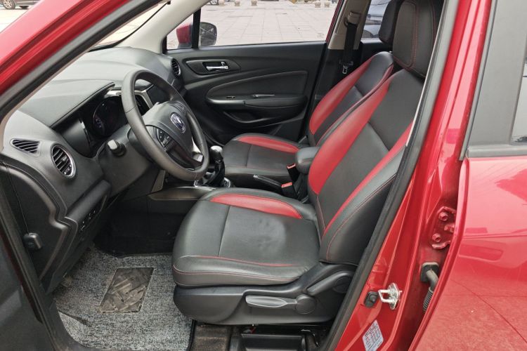 Changan CS15 EV 2016 #15 Changan CS15 EV 2016 car image #15