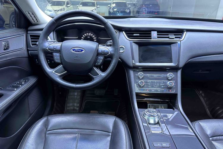 Ford Taurus 2017 #15 Ford Taurus 2017 car image #15