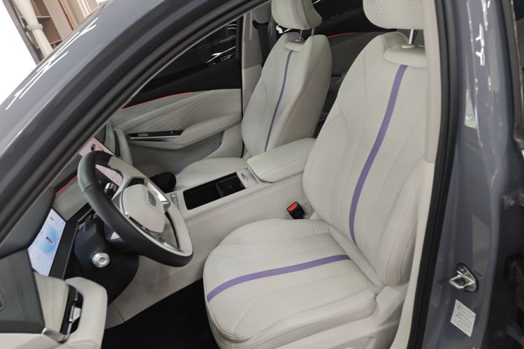 GEELY PrefaceL 2024 car image #15