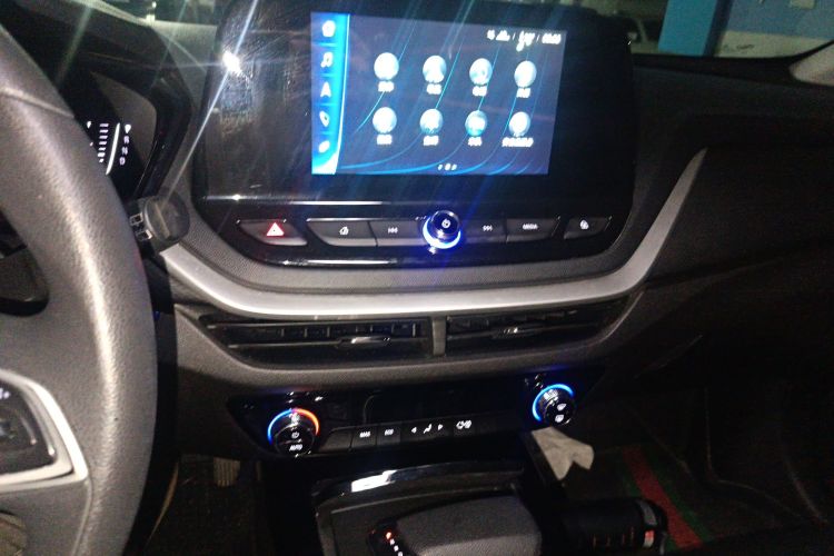 Chevrolet Charm 2020 #15 Chevrolet Charm 2020 car image #15