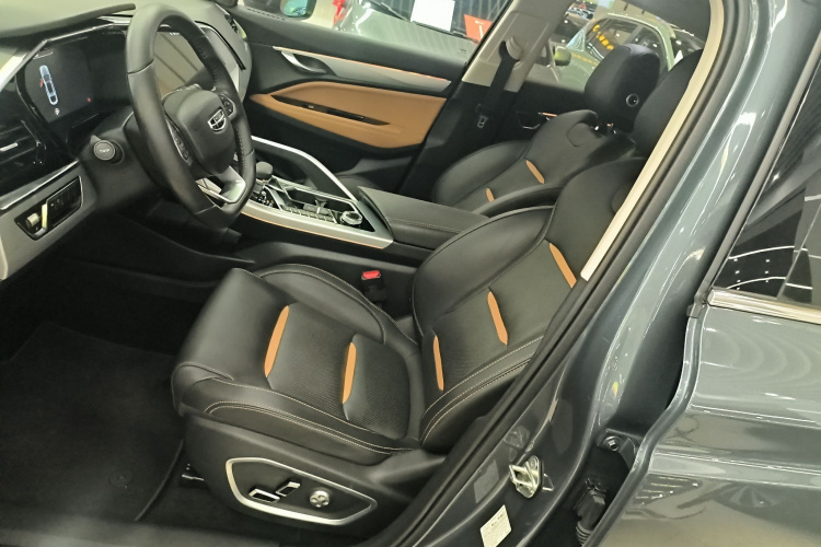 GEELY Tugella New Energy 2019 car image #15