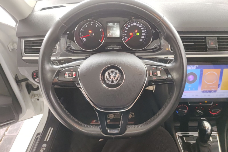 Volkswagen C-Trek 2018 immagine di auto #15