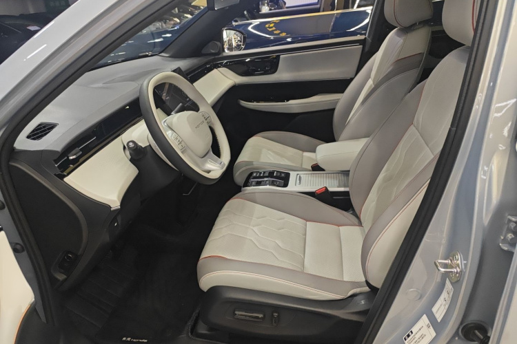 Honda e:NS2 2024 immagine di auto #15