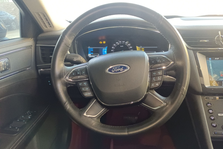 Ford Taurus 2016 car image #15