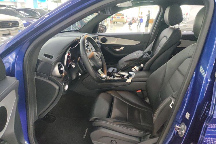 Mercedes-Benz GLC Class 2016 car image #15