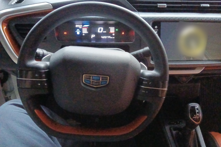 GEELY Vision X1 2019 #15 GEELY Vision X1 2019 car image #15