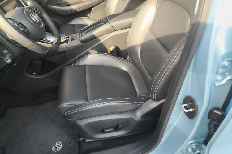 MG EZS Electric 2021 car image #15