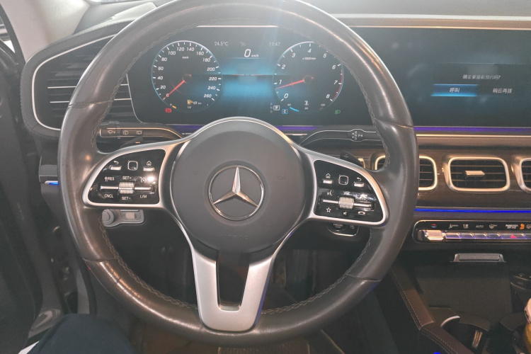 Mercedes-Benz GLE Class 2020 #15 Mercedes-Benz GLE Class 2020 car image #15