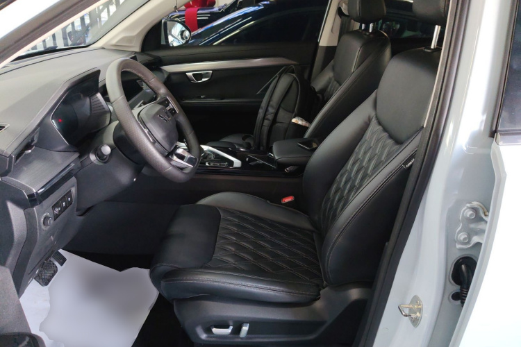 Wuling Asta 2022 #15 Wuling Asta 2022 صورة سيارة #15