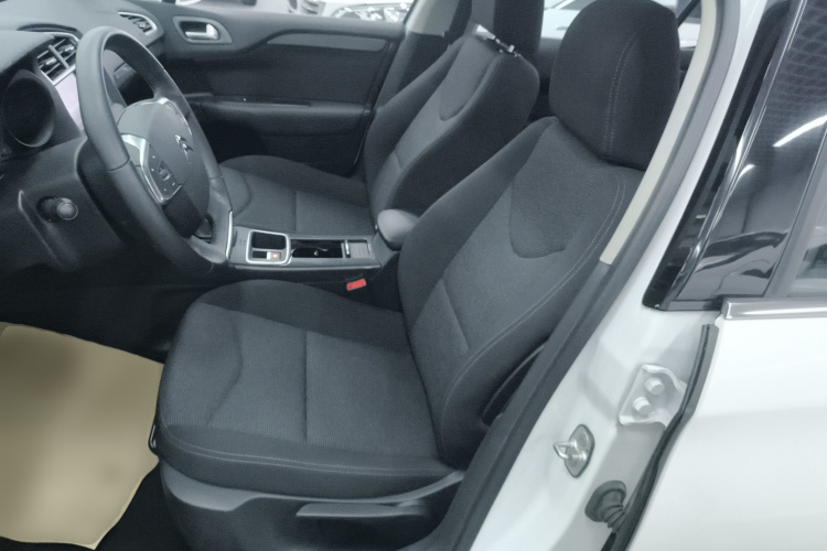 Citroen C4L 2016 image de voiture #15