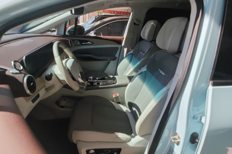 Forthing Yacht 2022 car image #15