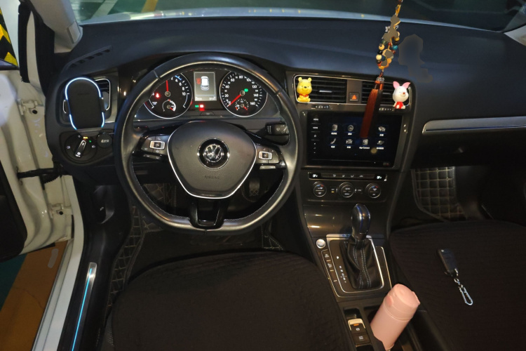 Volkswagen Golf Pure Electric 2020 imagen de coche #15